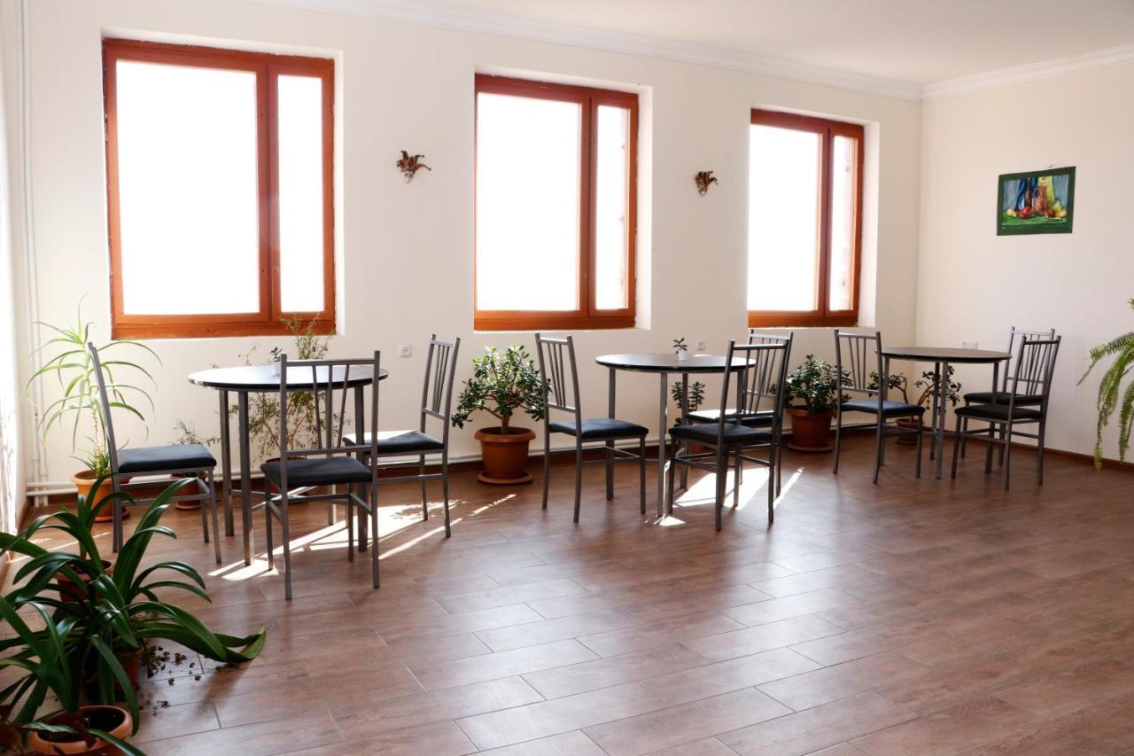 Seva Guesthouse And Cottages Byurakan 外观 照片